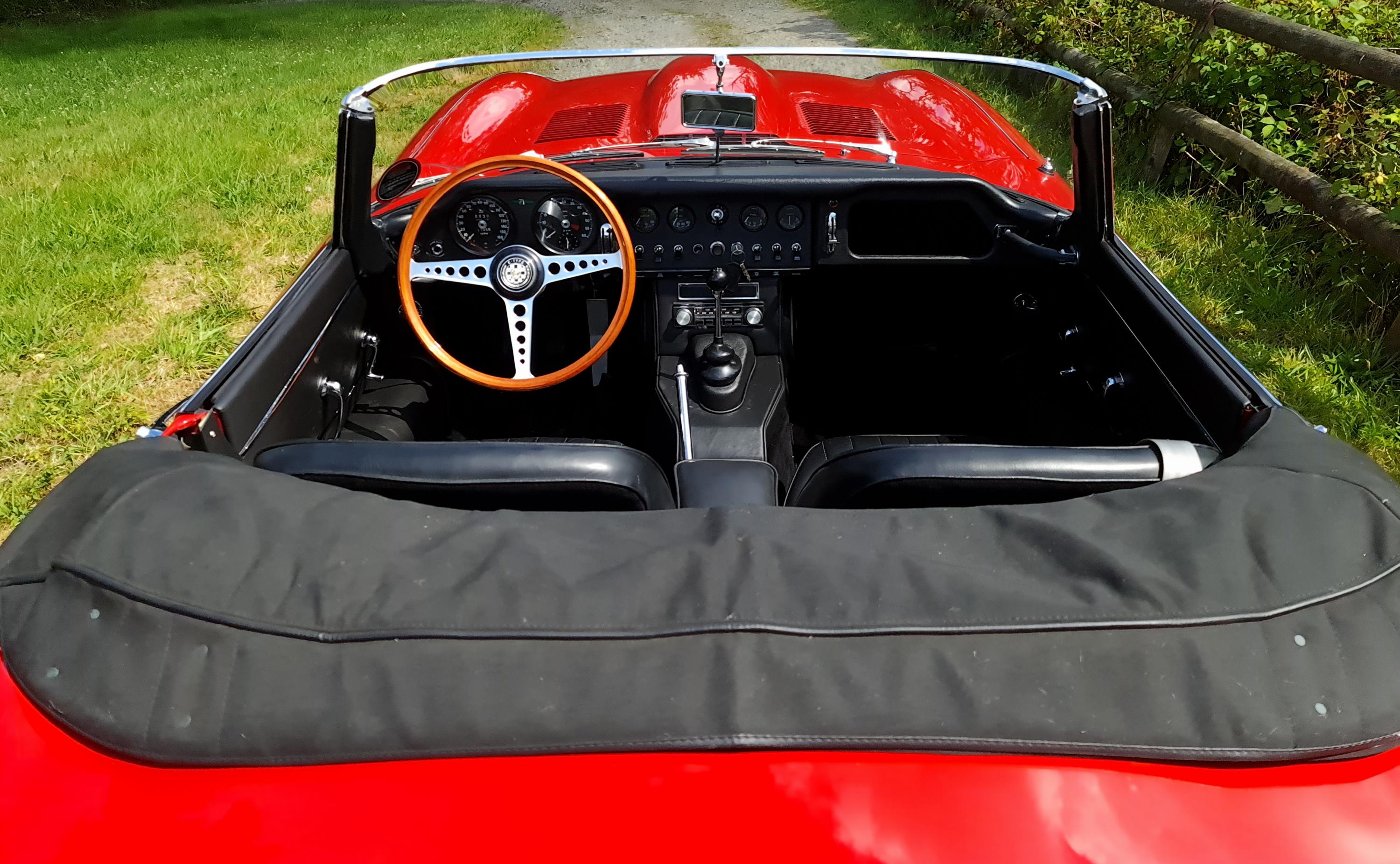 1966 Jaguar E-Type S1 4.2 Roadster — photo 7