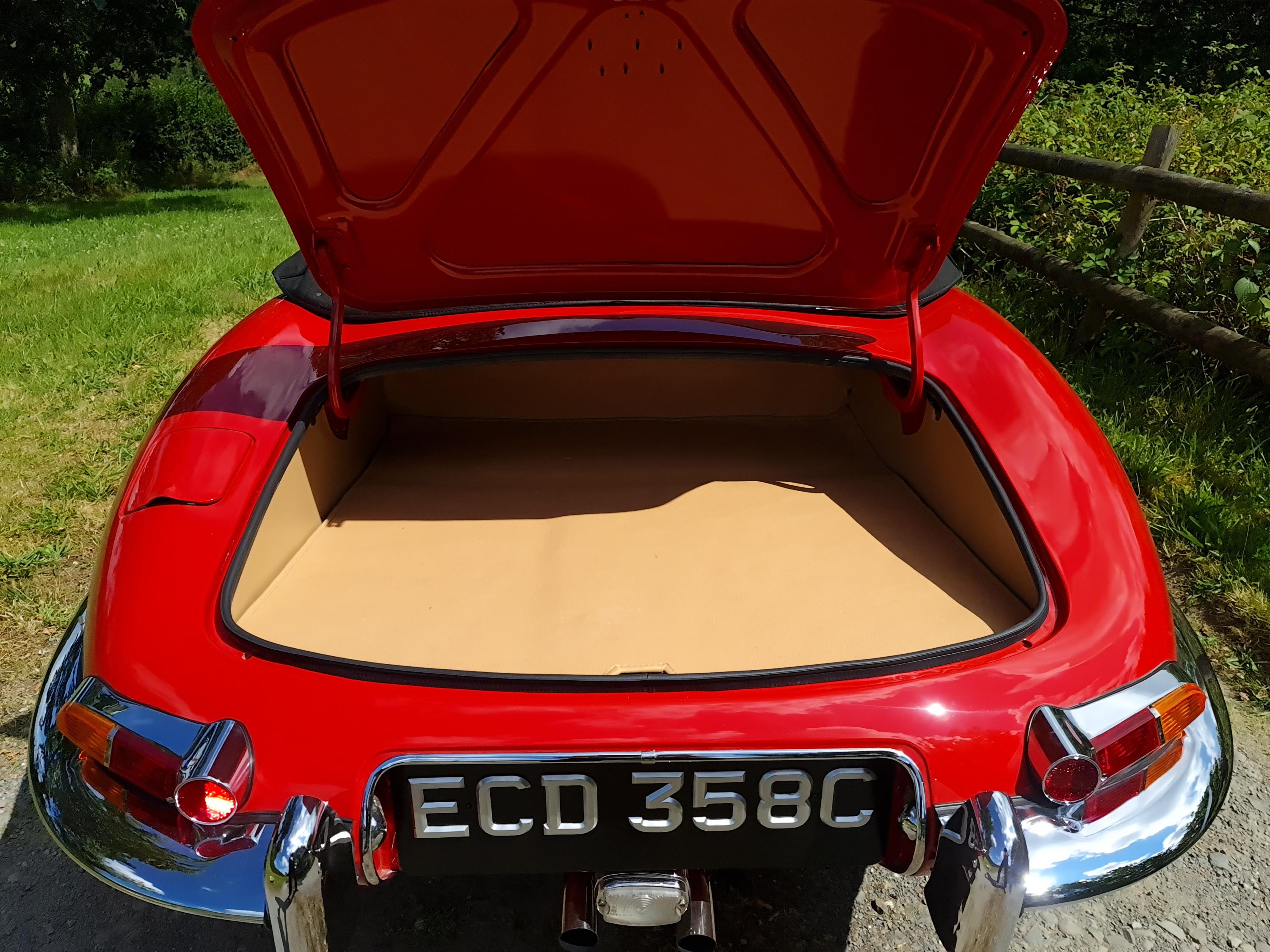 1966 Jaguar E-Type S1 4.2 Roadster — photo 4