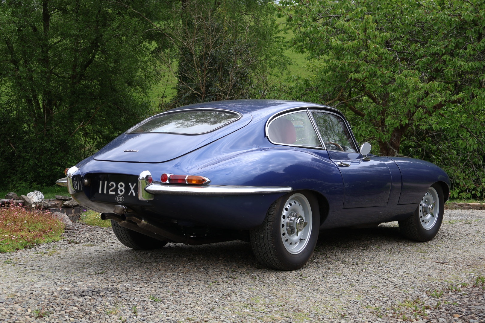 1964 Jaguar E-Type S1 Coupe — photo 3