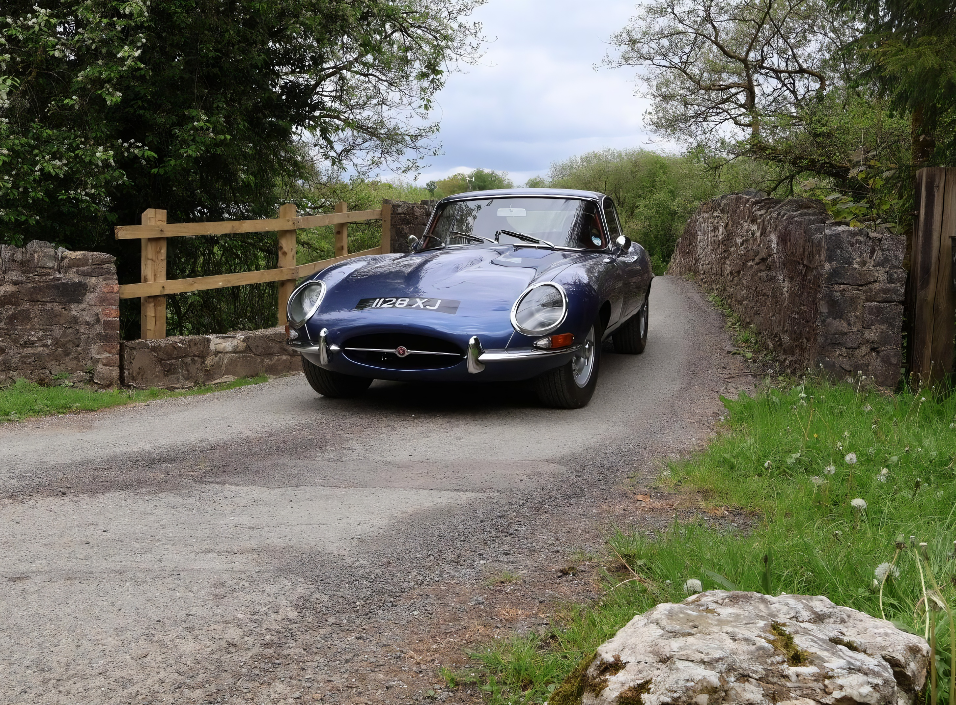 1964 Jaguar E-Type S1 Coupe — photo 4